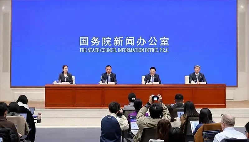 三部門(mén)談近期投資、財(cái)政、金融等政策情況，信息量很大→